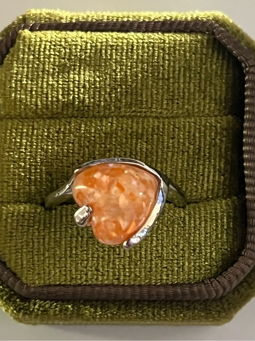 Elegant/Classic Titanium Steel Silver Sparkling Orange Heart Design Ring S 9